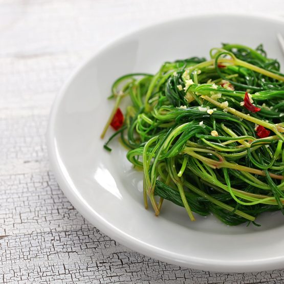 10 Anti-Aging Foods to Support